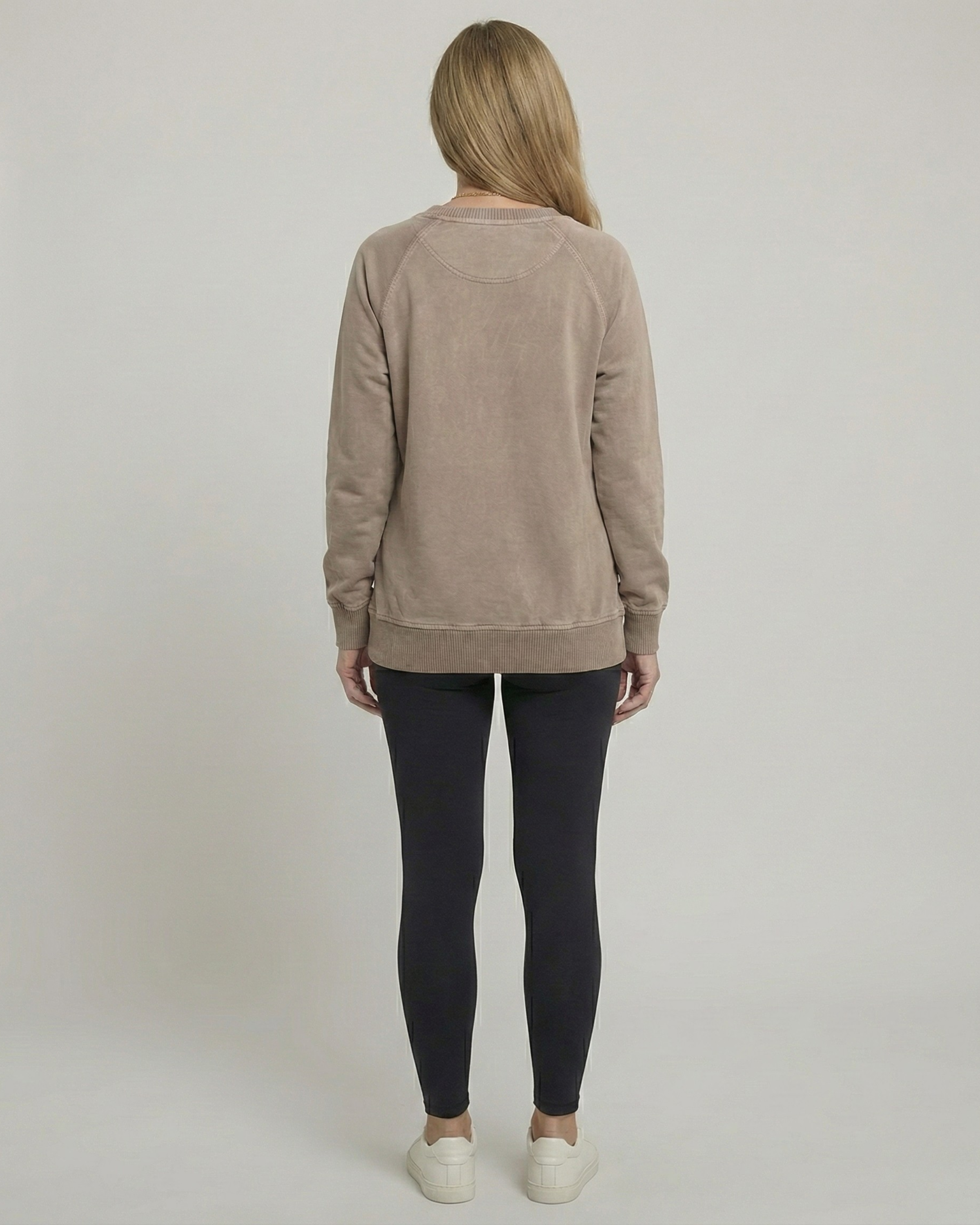 VIOLA - Ribbed Accent Pocketed Pullover