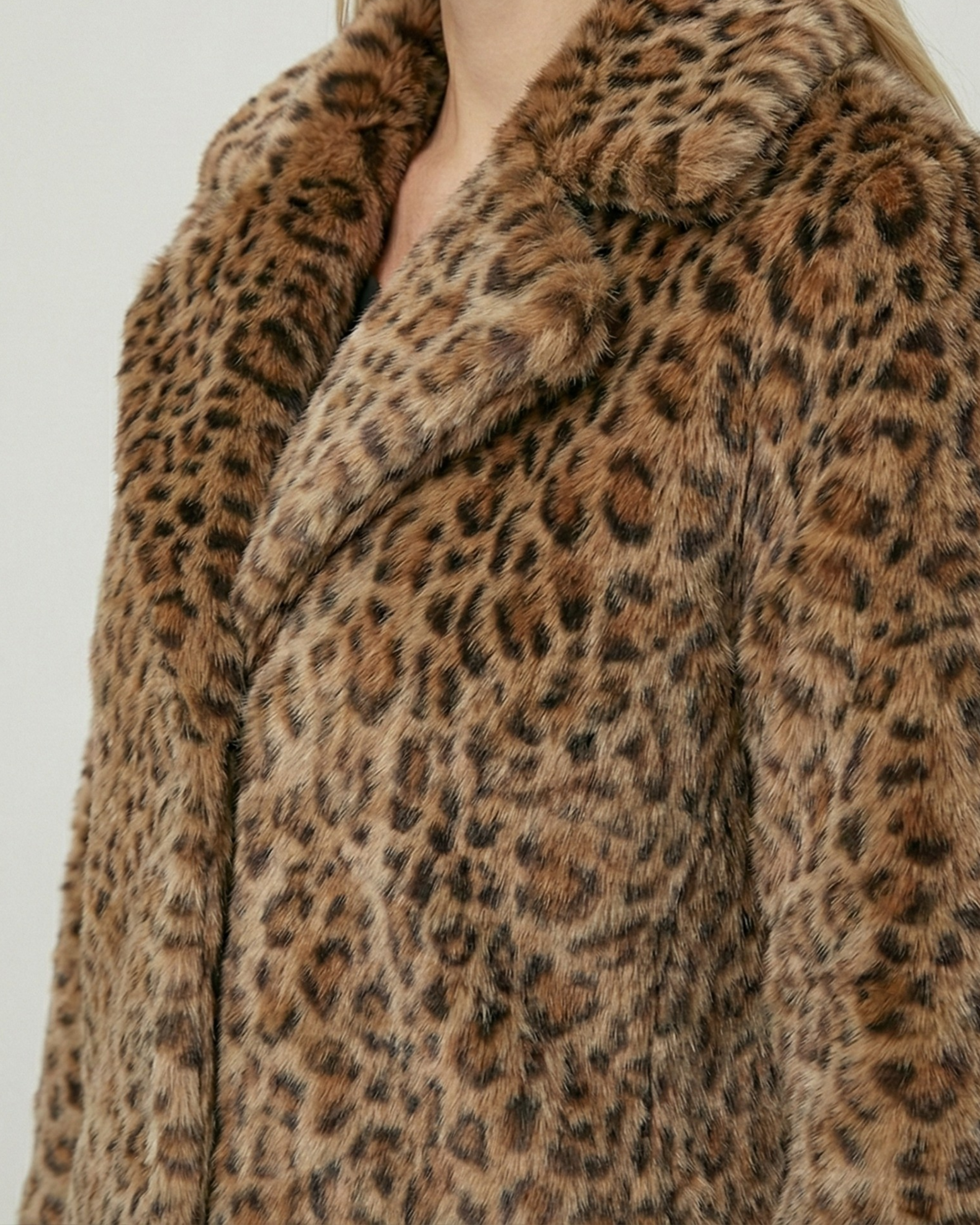 LEIA - Leopard Long Soft Jacket