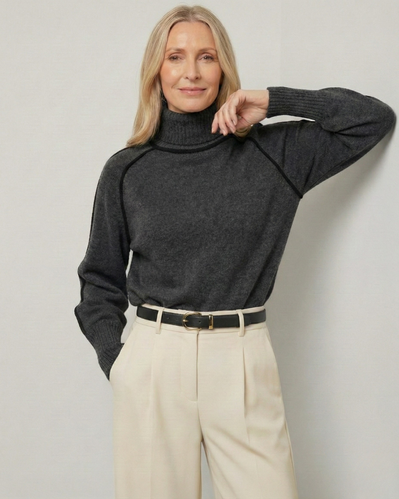 JULIA - TURTLENECK SWEATER